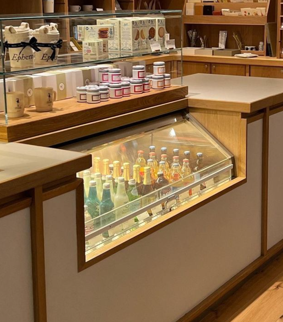 1030324624_QUDzVWcB_9ce4ea0e52734059d77d39c4b59c9d474eed1d18.png 이미지크게보기