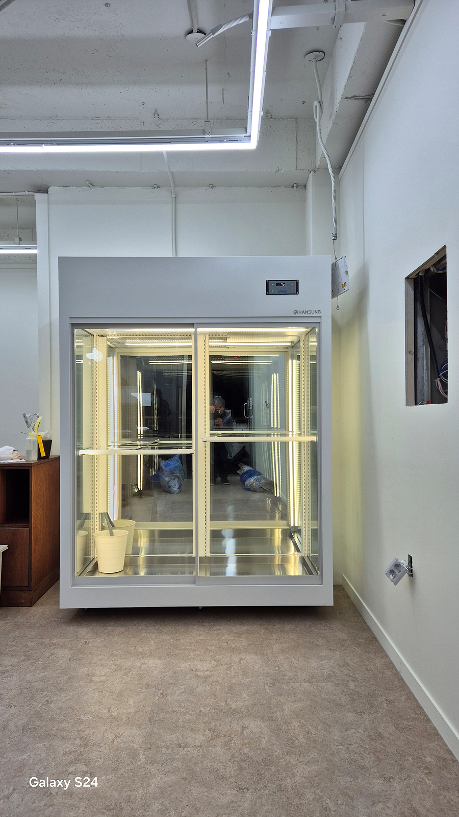 /user/h/hansungicetech/editor/2512/42f3523f93606c579297c09e95f363dc_1766721582_2466.jpg 이미지크게보기