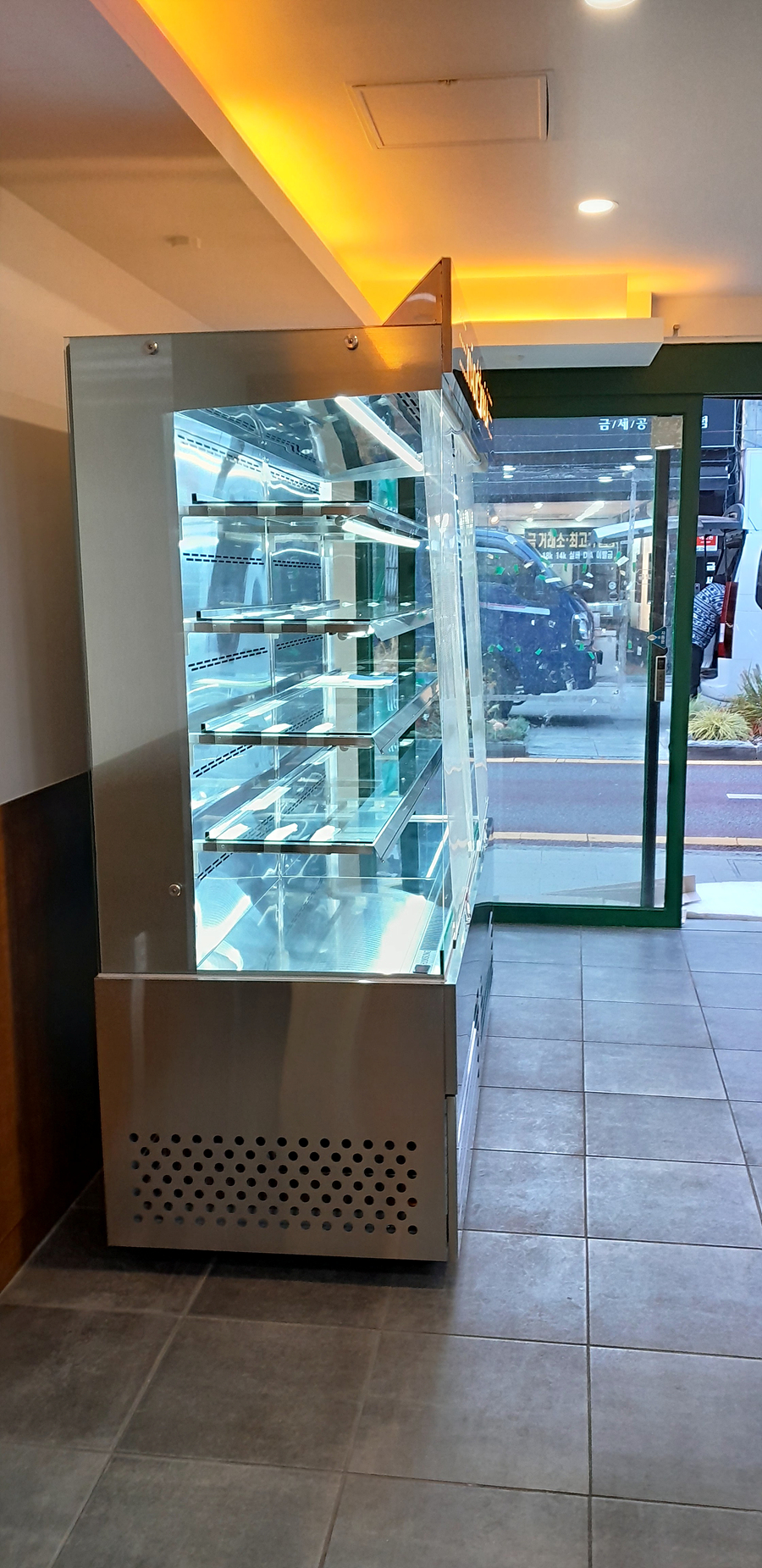 /user/h/hansungicetech/editor/2512/cd13f9b6ed93ed0eca0c38e68d0b2838_1765338935_0793.jpg 이미지크게보기