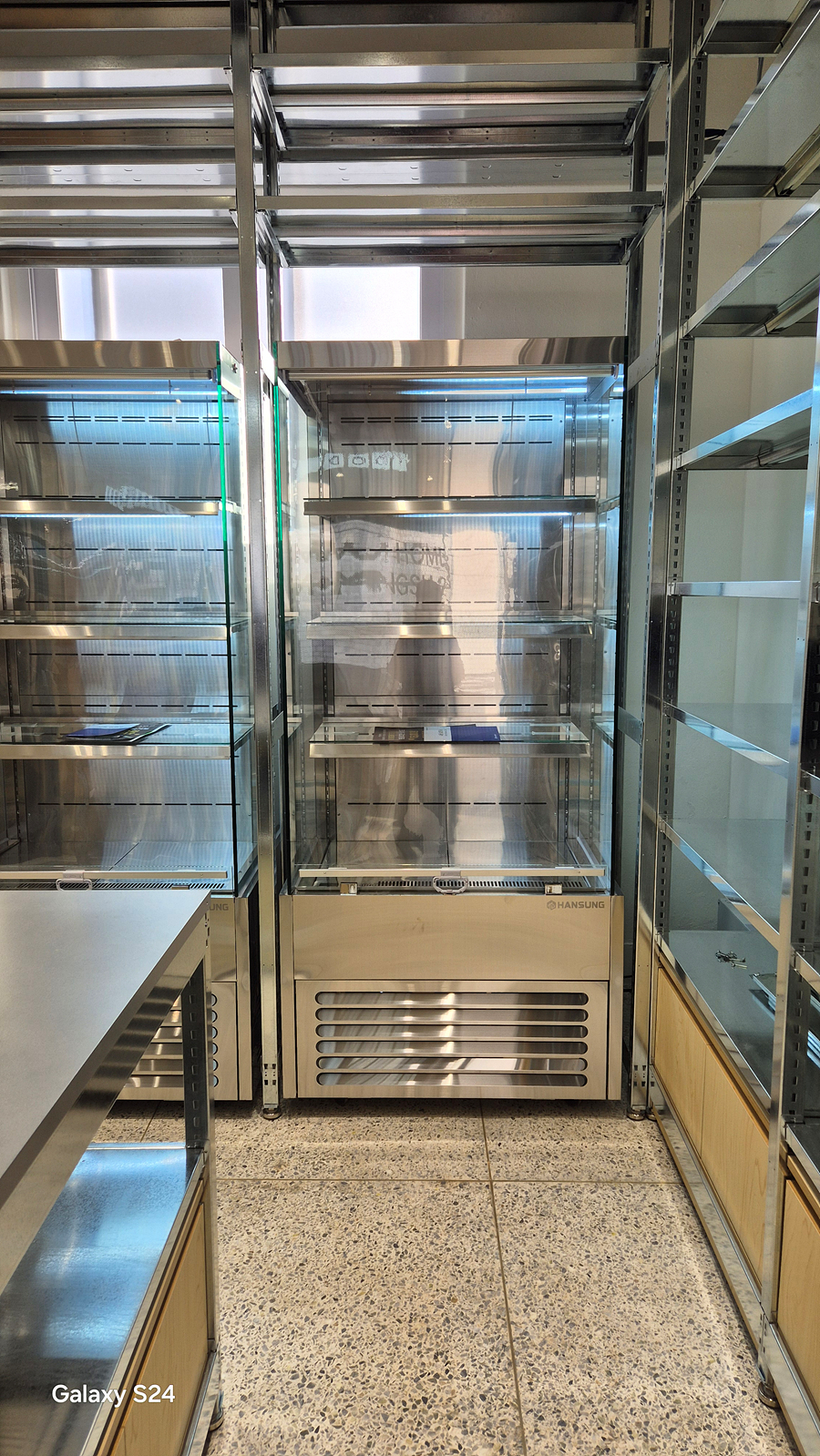 /user/h/hansungicetech/editor/2601/373122e1b64b71967a0813cf246a1874_1768838715_7824.jpg 이미지크게보기