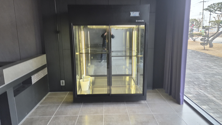 /user/h/hansungicetech/editor/2603/1a179d88aa6750a294459ff9b8d9116b_1774022456_3991.jpg 이미지크게보기